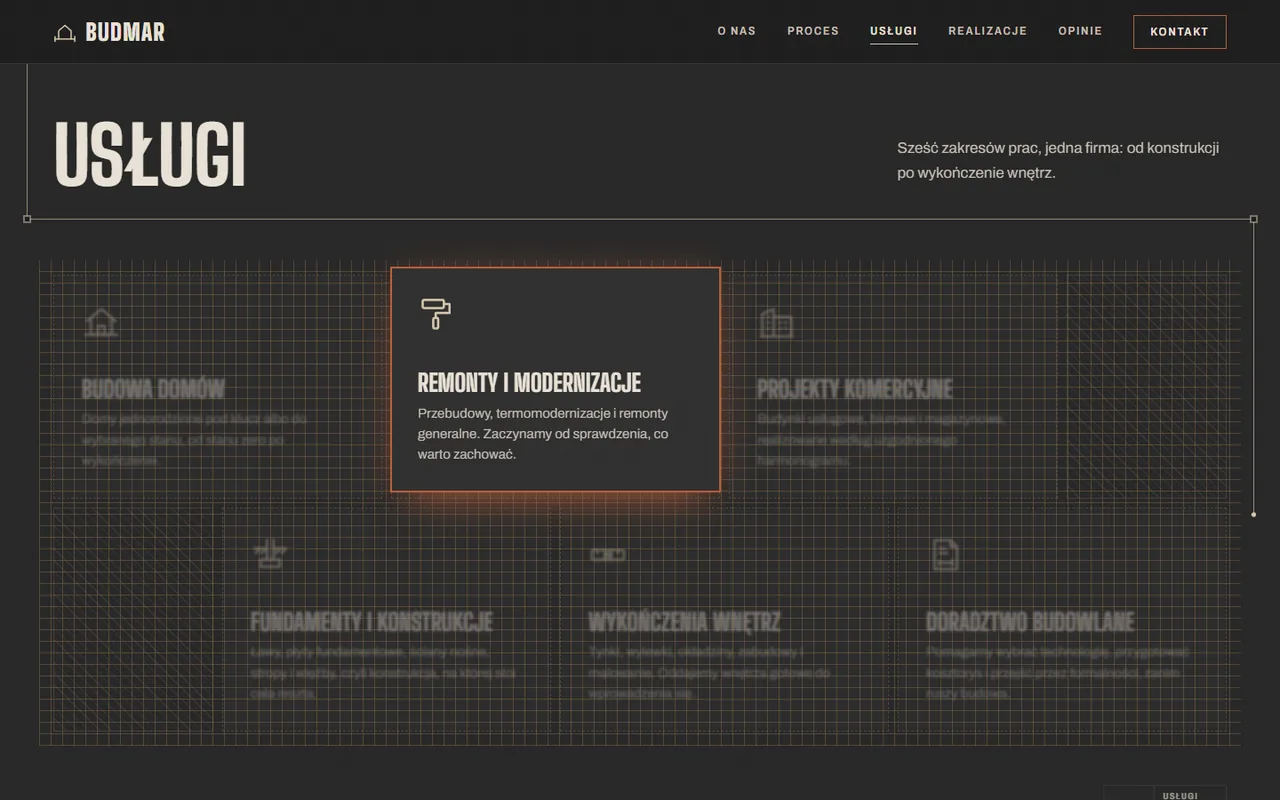 BUDMAR: sekcja „Usługi”, karta „Remonty i modernizacje” wysunięta przed siatkę zbrojenia